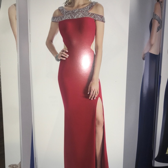 Red off the shoulder beaded gown 18021 - Picture 6 of 8